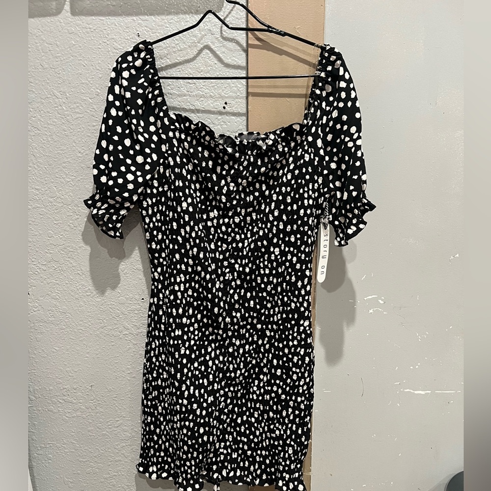 Black and white dress